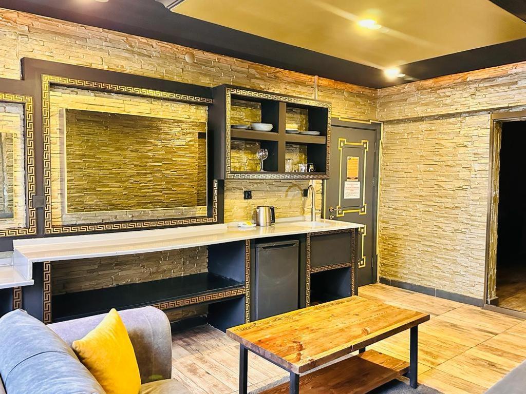 Golden Rock House Apartment อังการา ภายนอก รูปภาพ