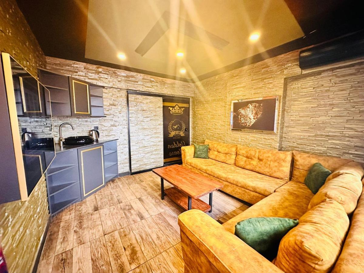 Golden Rock House Apartment อังการา ภายนอก รูปภาพ